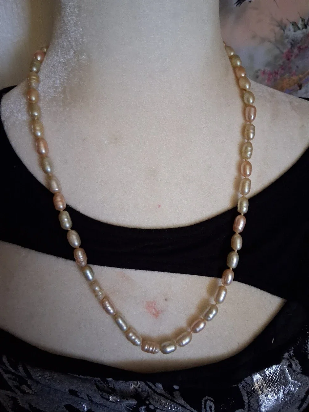 Elegant Pink and Gold Freshwater Pearl Necklace - Unbranded